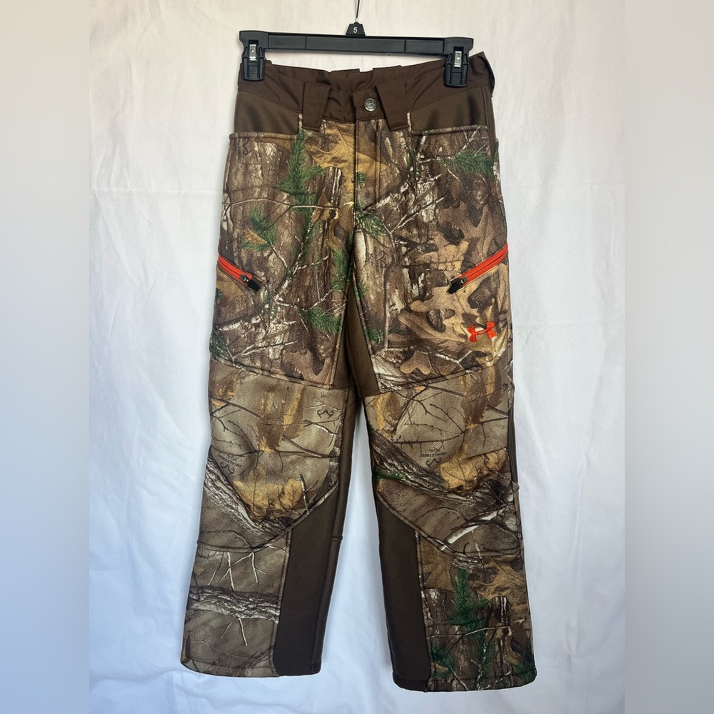 Under Armour Youth Medium Camo Pants
